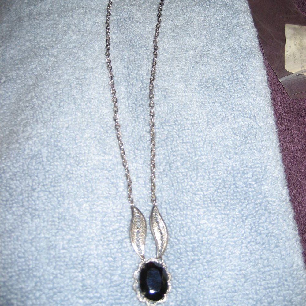 VINTAGE WESTERN GERMANY FAUX SAPPHIRE CHOKER